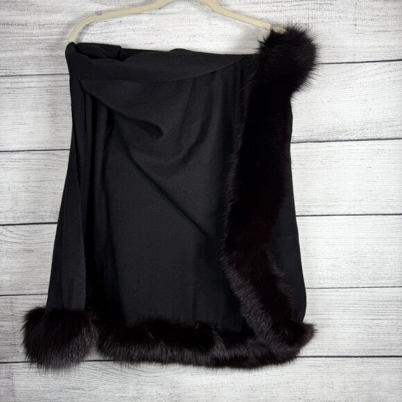 Wool Stole with Real Fur Black - Picture 5 of 7